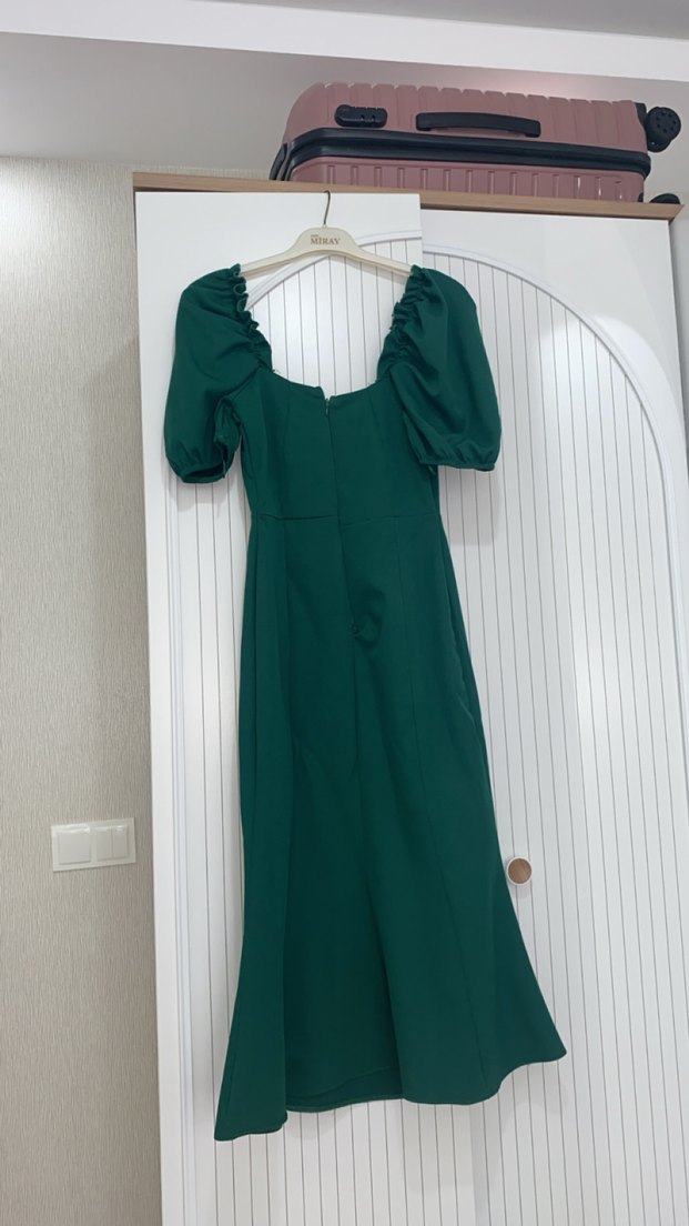 Trendyolmilla Zümrüt Yeşili Astarlı Dokuma Abiye Gece Elbisesi - Görsel 3