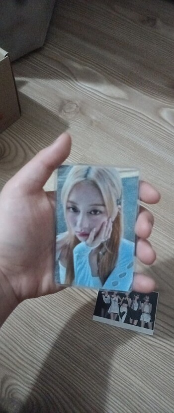 diğer Beden Yeni ve Yunjin fotokart ve hediye