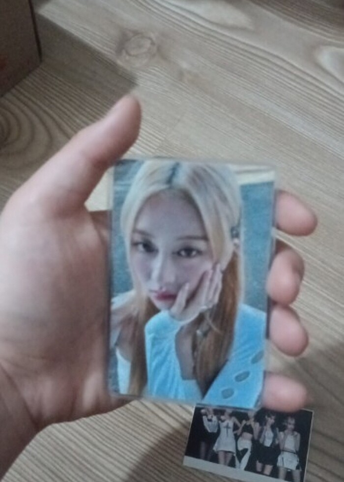 Yeni ve Yunjin fotokart ve hediye - Görsel 3