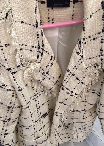 Düğmeli Beyaz Midi Kadın Blazer Ceket - Görsel 3