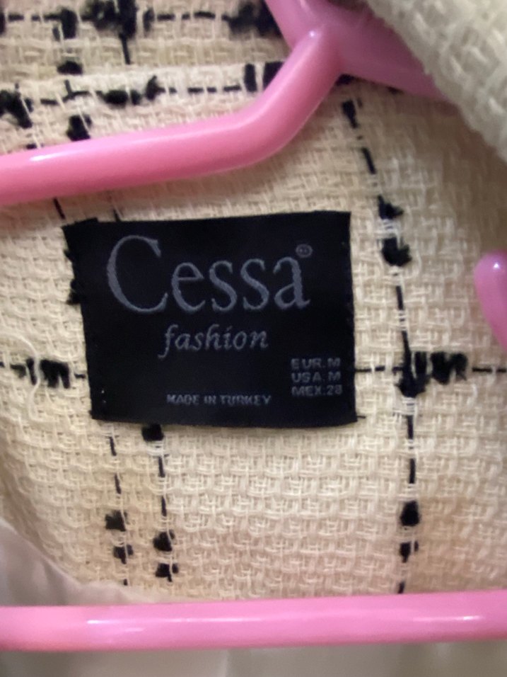 Düğmeli Beyaz Midi Kadın Blazer Ceket - Görsel 4