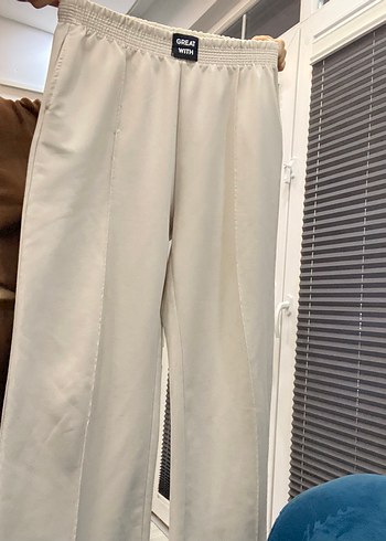 Düğmeli Bej Kadın Kumaş Pantolon - Görsel 2