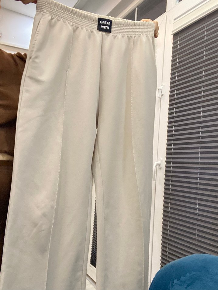 Düğmeli Bej Kadın Kumaş Pantolon - Görsel 2