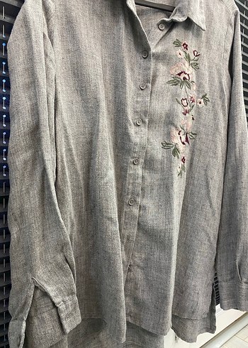 Gri Nakışlı Keten Kadın Gömlek - Görsel 2