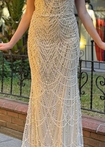 İşlemeli Bej Straplez Uzun Abiye Elbise - Görsel 6