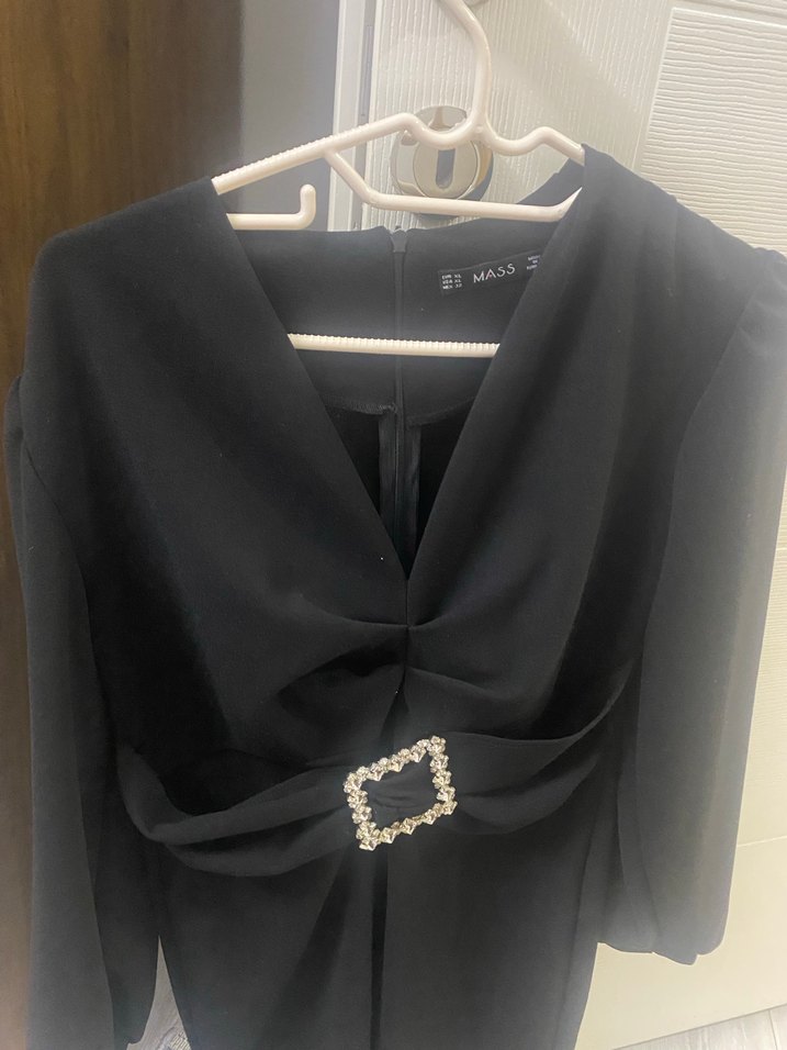 Kemer Detaylı Siyah Uzun Kollu kısa Elbise - Görsel 3