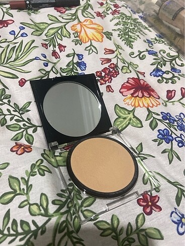MAC Pudra