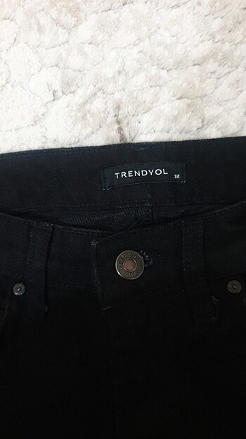 Trendyol & Milla Siyah kot boyfriend