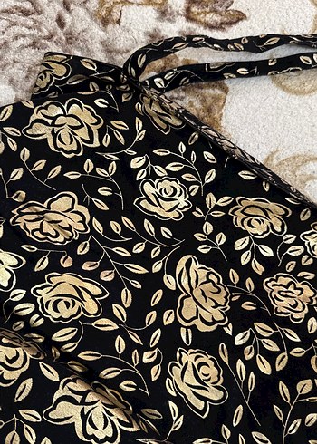 Zara Kahverengi Çiçek Desenli Fermuarlı Kadın Çantası