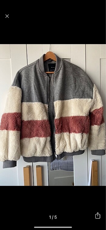 Stadivarius marka peluş mont