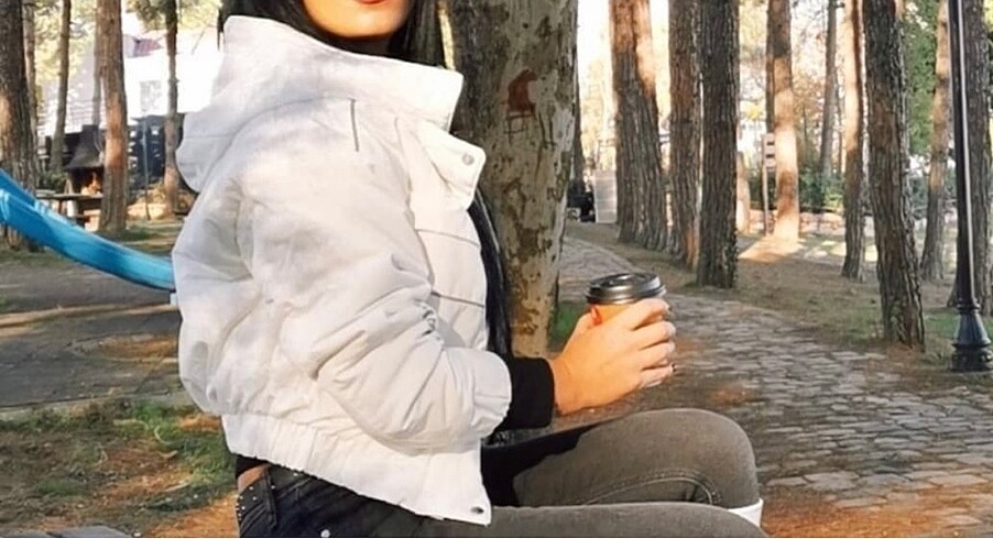 Bershka bomber mont