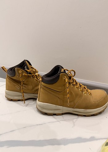 Bej Bağcıklı Nike Spor Erkek Bot - Görsel 2