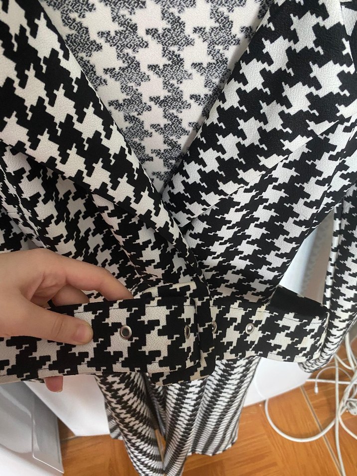 Dar Kesim, Kuşaklı Kadın Kaban - Görsel 2