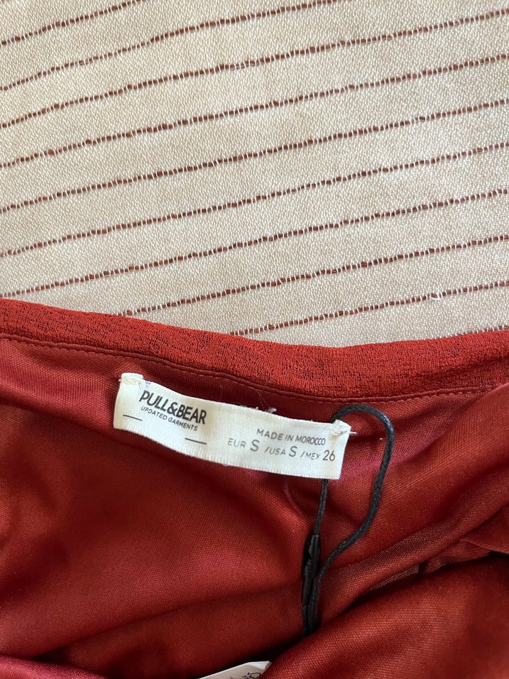 Kırmızı Drapeli Midi İp Askılı Elbise - Görsel 3