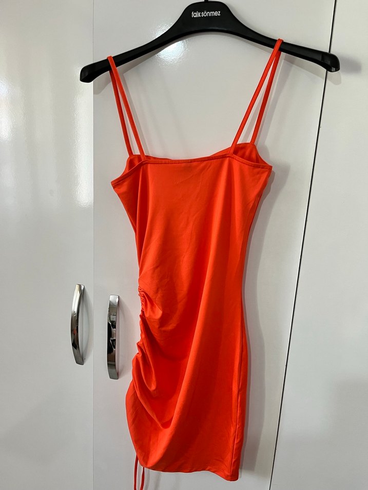 Kırmızı Drapeli Mini Abiye Elbise - Görsel 2