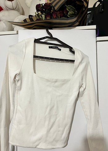 Uzun Kollu Beyaz Kadın Bluz - Görsel 2