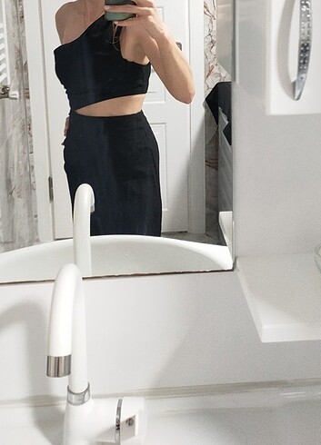Zara siyah elbise
