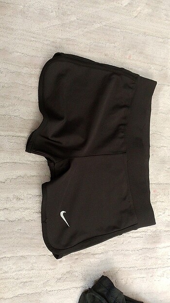 Nike Yeni nıke şort