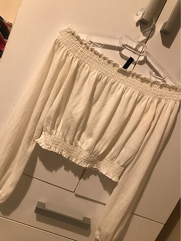 H&M kayık yaka bluz