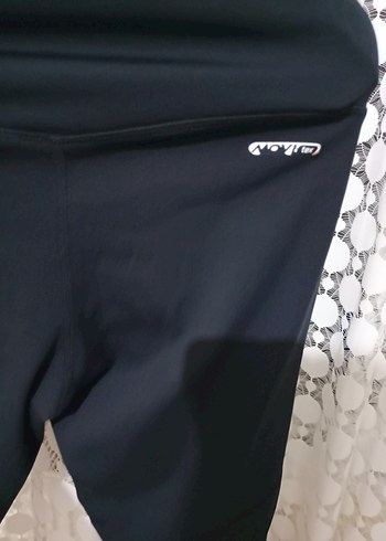 l Beden siyah Renk Dantel Detaylı Siyah Spor Tayt