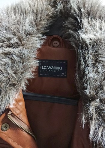 LC Waikiki Kahverengi Kürklü Kadın Deri Ceket