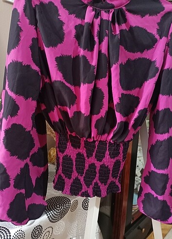 Şık buluz - Ana görsel