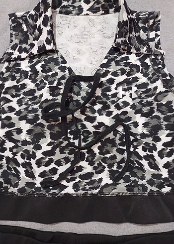 Under Armour Desenli V Yaka Mini Takım - Görsel 3