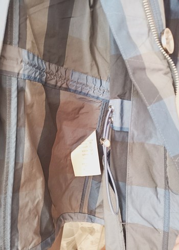 Kadın Mavi Uzun Düğmeli Yağmurluk - Görsel 3