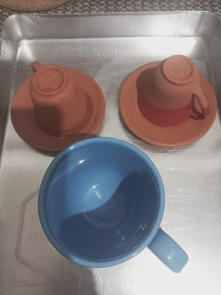 Renkli Seramik Fincan ve Tabak Seti - Görsel 4