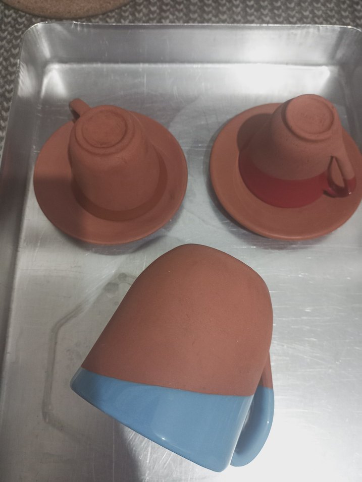 Renkli Seramik Fincan ve Tabak Seti - Görsel 3