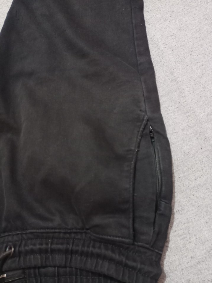 Siyah Fermuarlı Erkek Rahat Jogger - Görsel 3