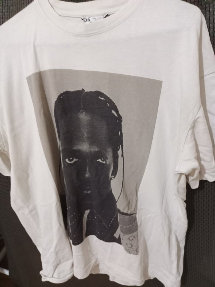 Beyaz Baskılı Kadın Tişört - Görsel 2