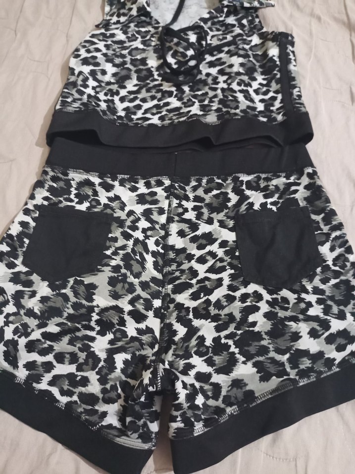 Under Armour Gri Desenli Kadın Spor Takımı - Görsel 2