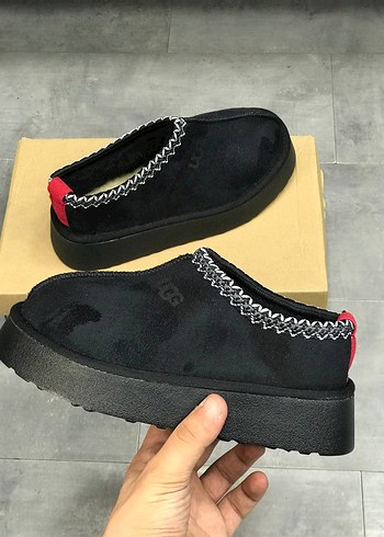 Ugg Terlik
