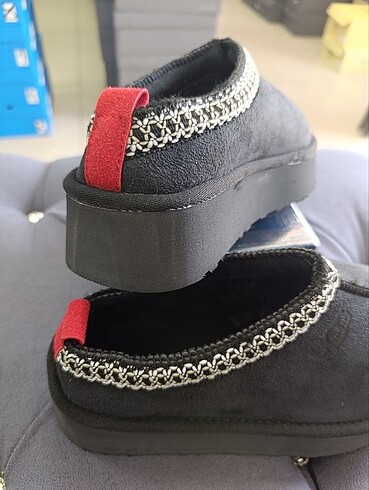 40 Beden siyah Renk Ugg Terlik