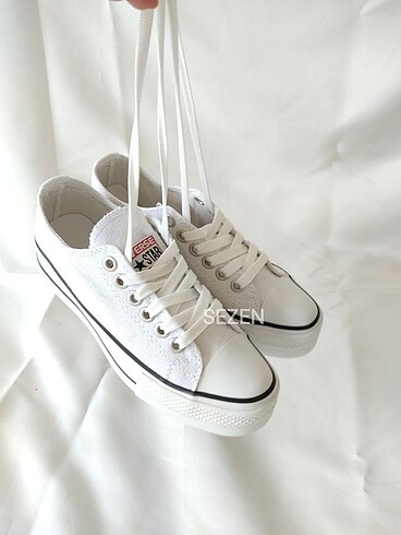 40 Beden beyaz Renk CONVERSE SPOR AYAKKABI