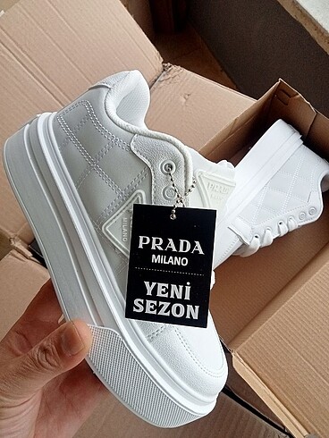 Prada Spor Ayakkabı