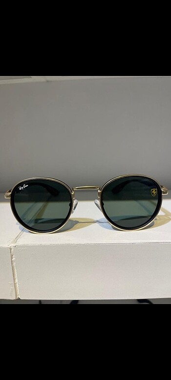 Beden Rayban Gözlük