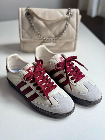 Adidas Spor Ayakkabı