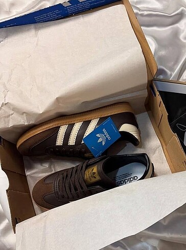 Adidas Spor Ayakkabı