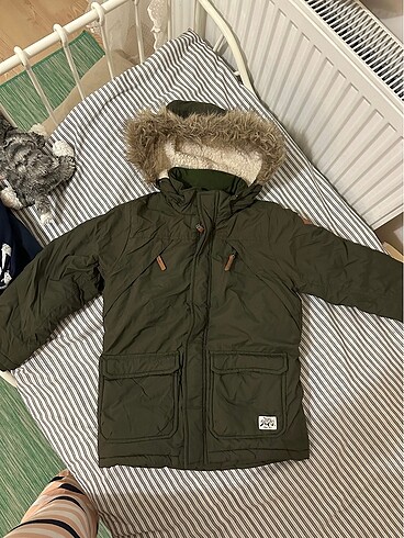 7 Yaş Beden H&M mont çocuk