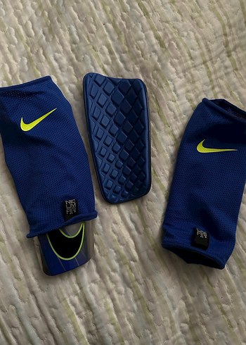 Nike çocuk futbol koruyucu - Görsel 2
