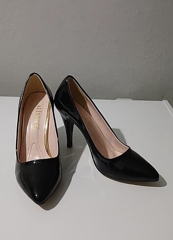 39 Beden Stiletto ayakkabı