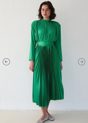 Yeşil Uzun Piliseli Kadın Elbise - Görsel 2