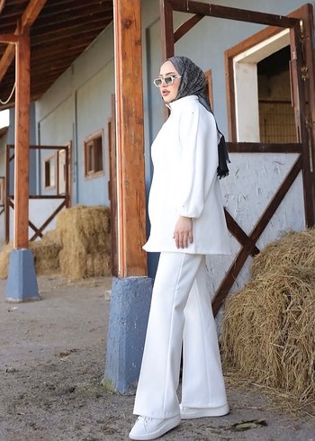 Uzun Beyaz Kadın Takım Elbise Tival - Görsel 2