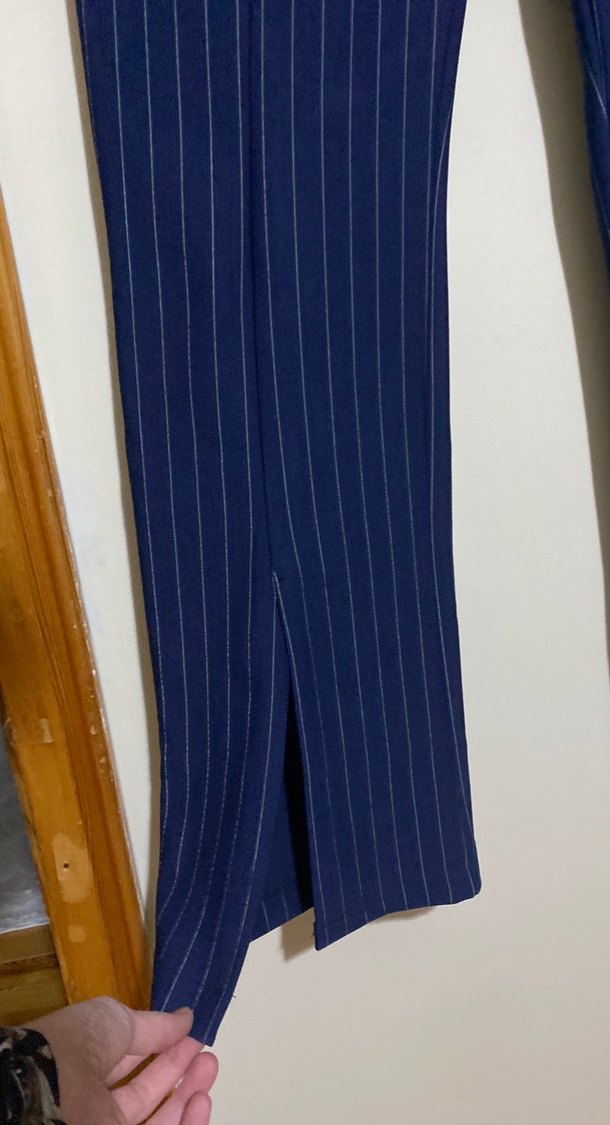 Kadın Lacivert Çizgili Pilili Kumaş Pantolon - Görsel 2