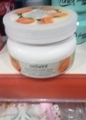 Oswint Turunçgil Özlü Vücut Kremi 250ml - Görsel 2