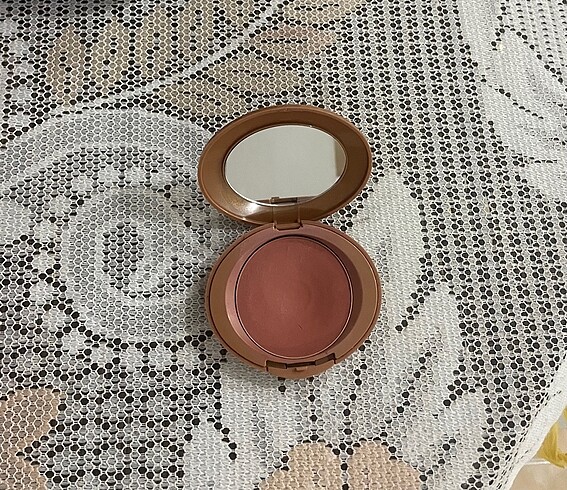  Beden Renk Avon Şeftali renk allık