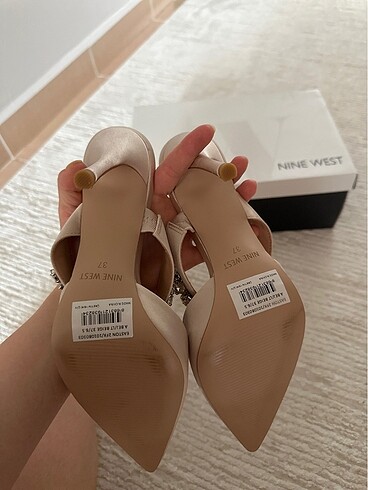 36 Beden ten rengi Renk Nine west topuklu ayakkabı