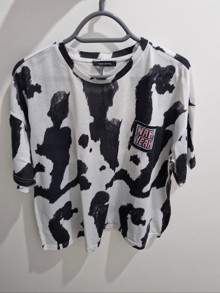 İnek Desenli T-shirt - Görsel 2